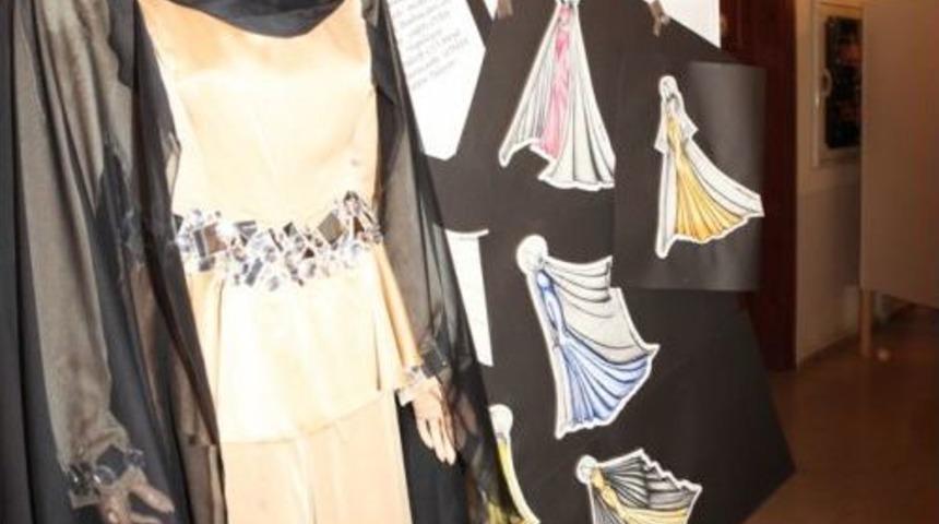 Tekstil Tasarım B&ouml;l&uuml;m&uuml;'n&uuml;n Mezuniyet Sergisi A&ccedil;ıldı