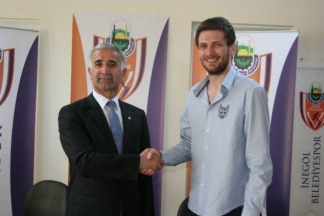 İnegöl Belediyespor'da İç Transferde Çifte İmza