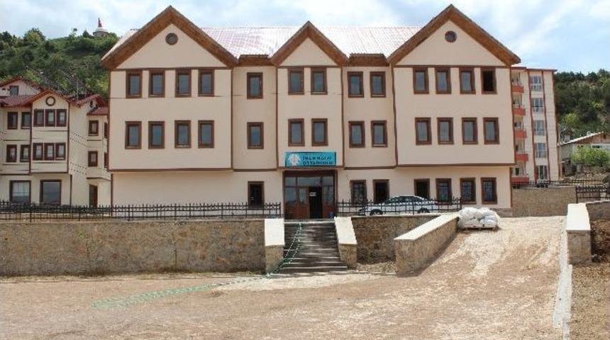 Şiran İmam Hatip Ortaokulu Kendi Binasına Kavuştu