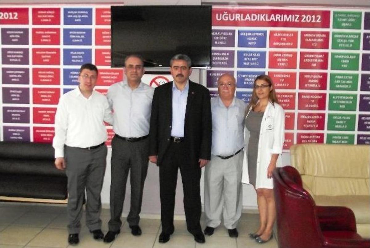&lsquo;uğur&rsquo;lu Anneler Plaket Aldı