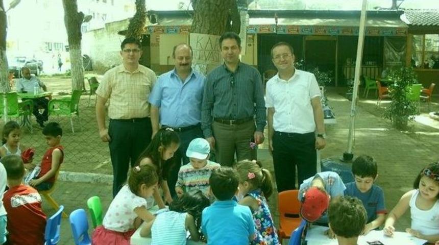 &Ouml;demiş'in Ulus Meydanı Rengarenk