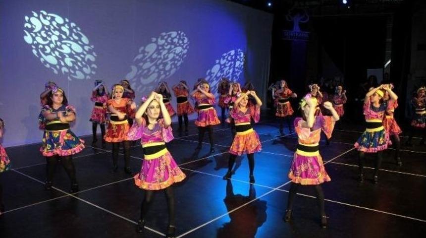 Gkv İlkokul &Ouml;ğrencilerinden Muhteşem G&ouml;steri