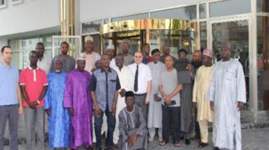 Nijerya&rsquo;dan Sky Tower Hotel&rsquo;e &Uuml;st D&uuml;zey Ziyaret