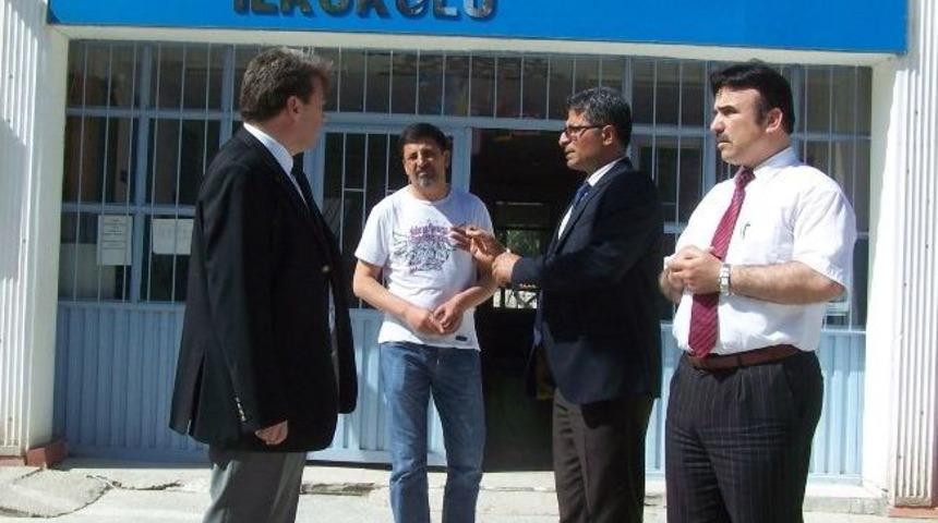 Kaymakam Karahan Okullarda İncelemelerde Bulundu