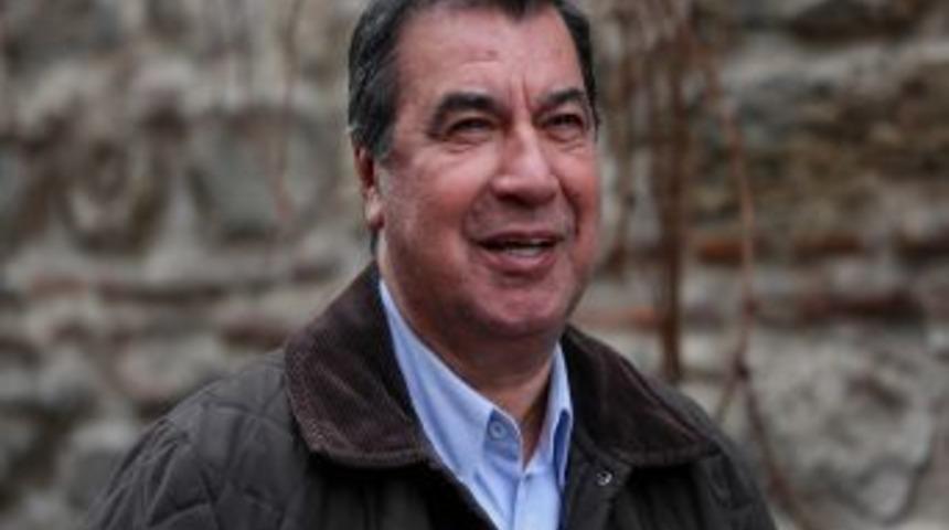 Aykut Işıklar: Kıvan&ccedil;&rsquo;a ABD&rsquo;de Garson Rol&uuml; Verirler