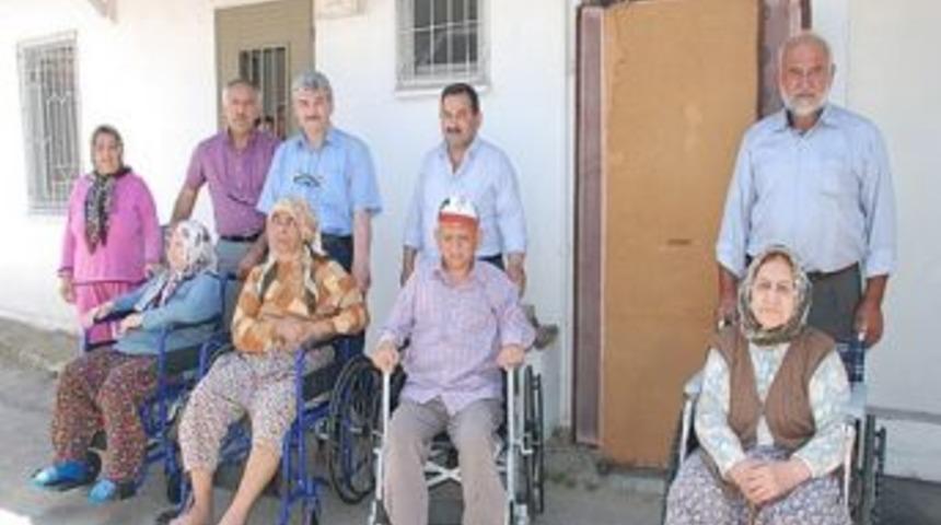 İstanbul Manisalılar Derneği Yardımlarına Devam Ediyor