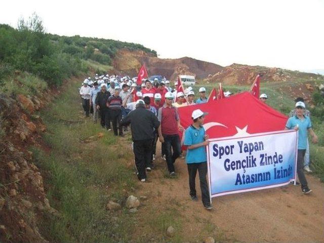 Hassa’da Gençlik Ve Halk Yürüyüşü