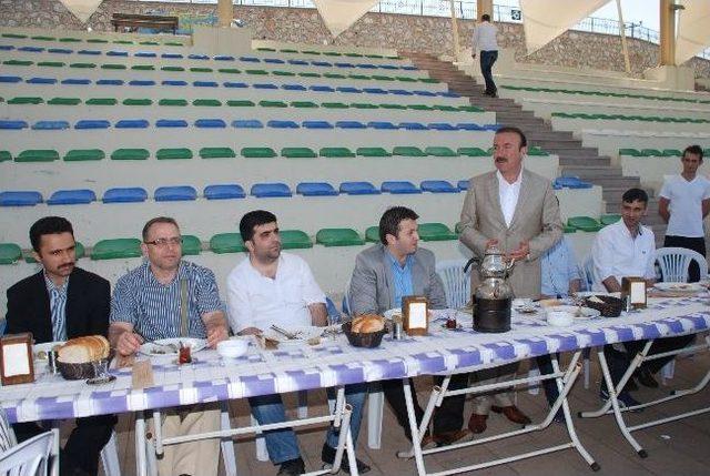 Başkan Doğan, Kocaeli Gen&ccedil; Nesil Derğini Ağırladı 1