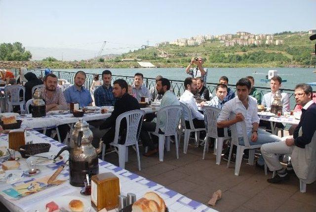 Başkan Doğan, Kocaeli Gen&ccedil; Nesil Derğini Ağırladı 2