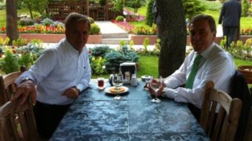 &Uuml;mit Erol Tok Milletvekili Vural Kavuncu'yu Ziyaret Etti