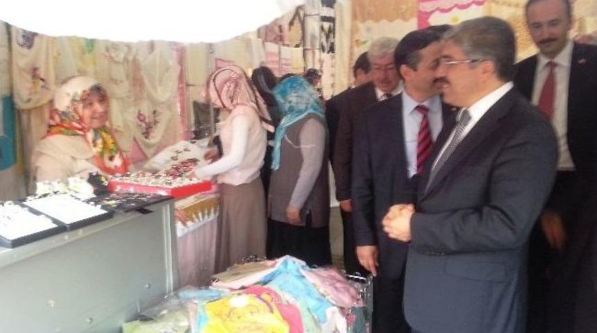 Vali &Ccedil;ınar Hayır &Ccedil;arşısını Ziyaret Etti