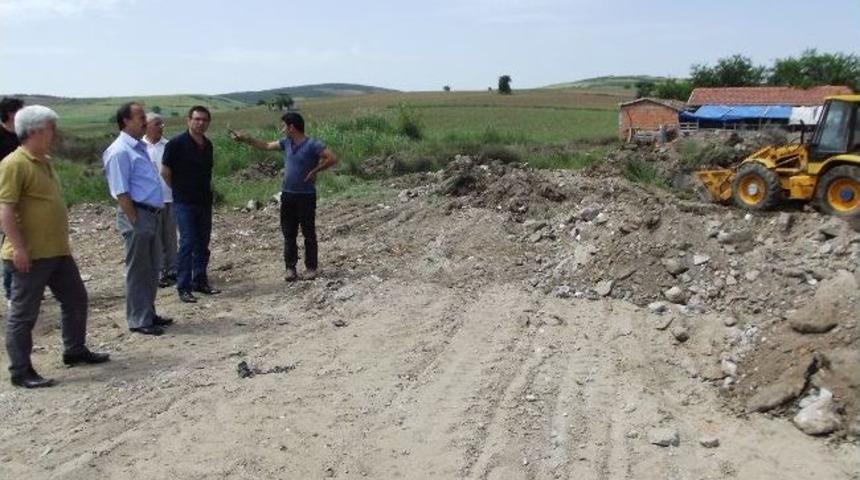 Şark&ouml;yspor&rsquo;un &Ccedil;im Sahası Yapılıyor