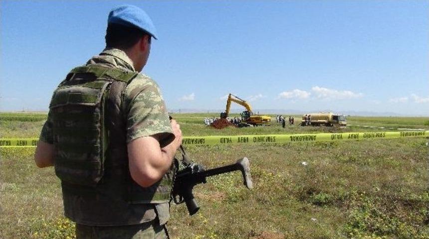 Kızıltepe'de Faili Me&ccedil;hul Kazı &Ccedil;alışmaları