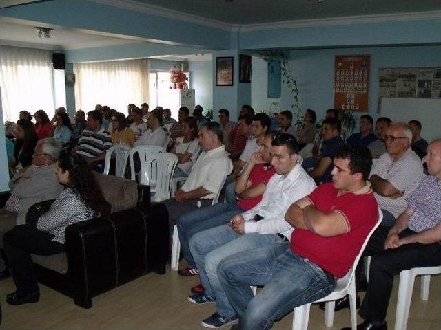 Esenler Belediye Başkanı Göksu, Salihli’de Siyaset Akademisinin Konuğu Oldu