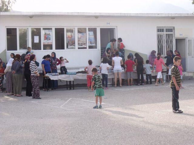 Yaylakaya İlk&ouml;ğretim Okulu Katmer Şenliği D&uuml;zenledi 1
