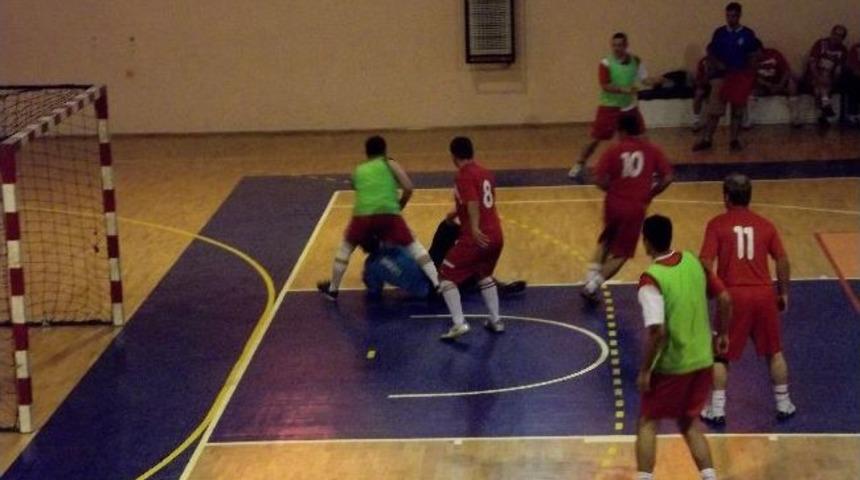 Şark&ouml;y&rsquo;de Futsal Turnuvası D&uuml;zenleniyor