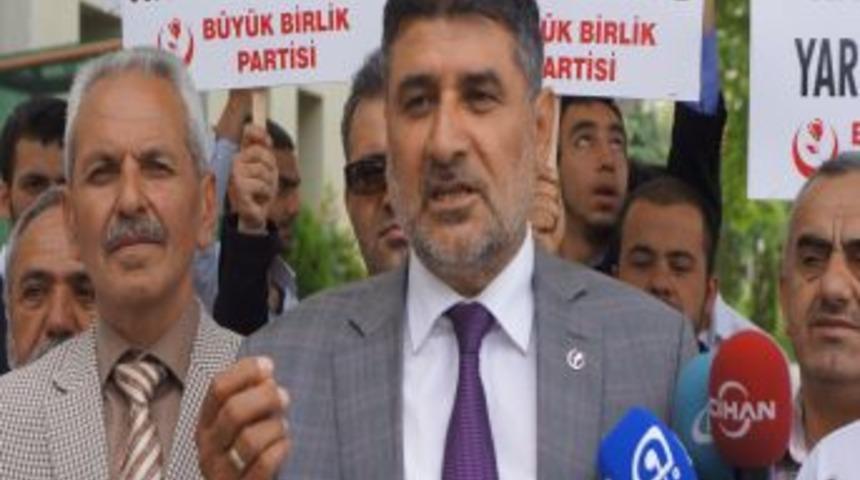 &Ccedil;ayır: &Ccedil;e&ccedil;enleri Savunan Yazıcıoğlu'nun &Ouml;l&uuml;m&uuml;nde De Rusların Parmağı Mı Var?