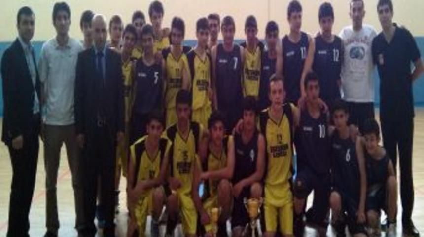 Gen&ccedil;lik Kupası Basketbol Turnuvasında Şampiyonlar Belli Oldu