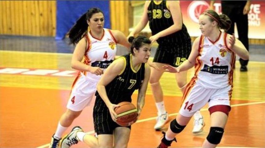 Edirnespor &Ccedil;ankaya &Uuml;niversitesi&rsquo;ne 3 Sayıyla Mağlup Oldu