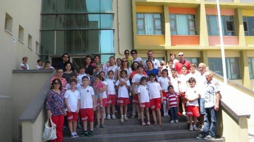 &Uuml;lkem Koleji&rsquo;nden 'ailemle İstasyon Parkuru Yapıyorum' Etkinliği