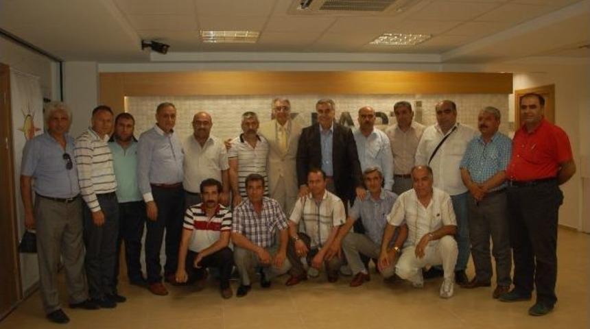 Ağrılı Heyet, Ak Parti'de Barış S&uuml;recini Konuştu