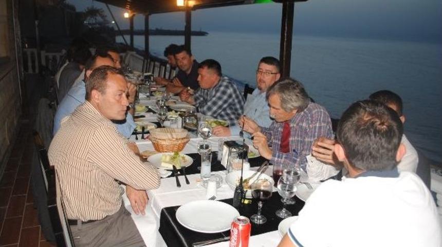 Ak&ccedil;akocalı Gazetecilerden &Ccedil;gd&rsquo;ye Destek