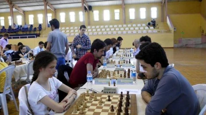 Satran&ccedil; Gen&ccedil;ler T&uuml;rkiye Şampiyonu Kayseri&rsquo;den