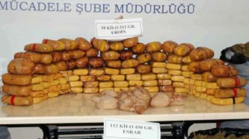 İran&rsquo;dan İstanbul&rsquo;a Sevk Edilen 58 Kilogram Eroin Ele Ge&ccedil;irildi