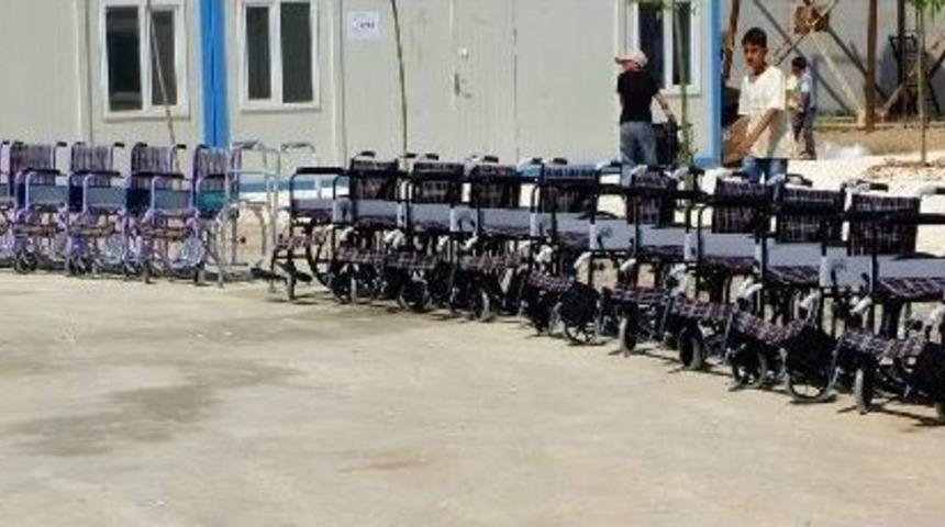 250 Suriyeli &Ccedil;ocuk T&uuml;rkiye'de S&uuml;nnet Oldu