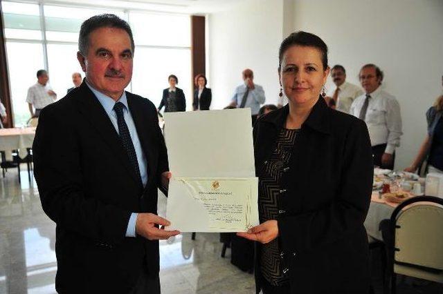 Sa&uuml;&rsquo;de G&ouml;reve Başlayan &Ouml;ğretim &Uuml;yeleri İ&ccedil;in Tanışma Yemeği D&uuml;zenlendi 1