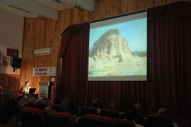 Sakarya’da Müzeler Günü Kutlaması