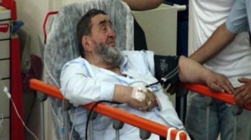 Sokakta &Ouml;l&uuml;m Sa&ccedil;an S&uuml;r&uuml;c&uuml; Tedavi Altında