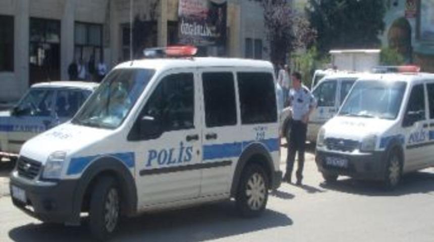 Nikah Masasında 'hayır' Cevabı Alınca İntihara Kalkıştı