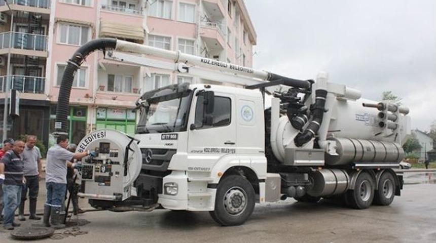 Komşu Belediyeye Vidanj&ouml;r Desteği