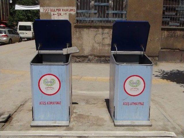 Diyarbakır&rsquo;a &Ccedil;&ouml;p Bidonları Geri Geldi 1