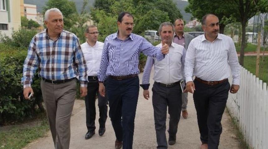 Başkan Ayaz Atakent Spor Kompleksini İnceledi