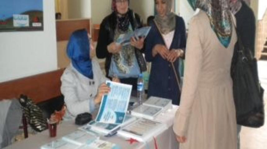 F&uuml; Hastanesi'nde Astım Standı Kuruldu