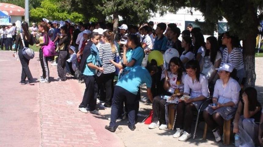 Gaziantep&rsquo;te Obeziteye Dikkat &Ccedil;ekme Y&uuml;r&uuml;y&uuml;ş&uuml;
