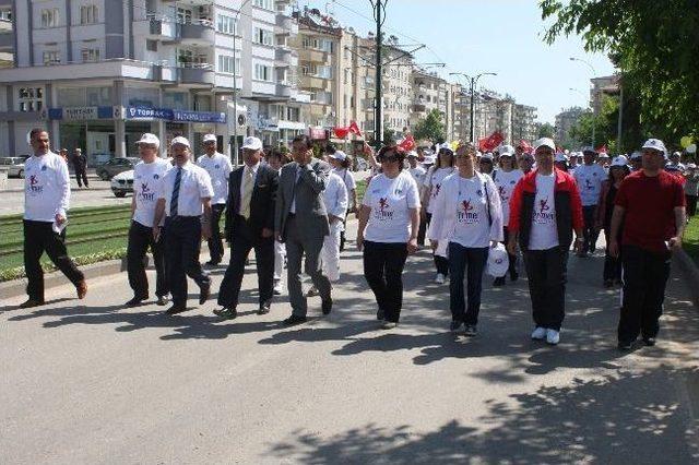 Gaziantep&rsquo;te Obeziteye Dikkat &Ccedil;ekme Y&uuml;r&uuml;y&uuml;ş&uuml; 1