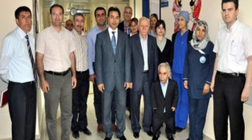 Hayırsever Iş Adamından Midyat Devlet Hastanesi’ne Tıbbi Cihaz Desteği