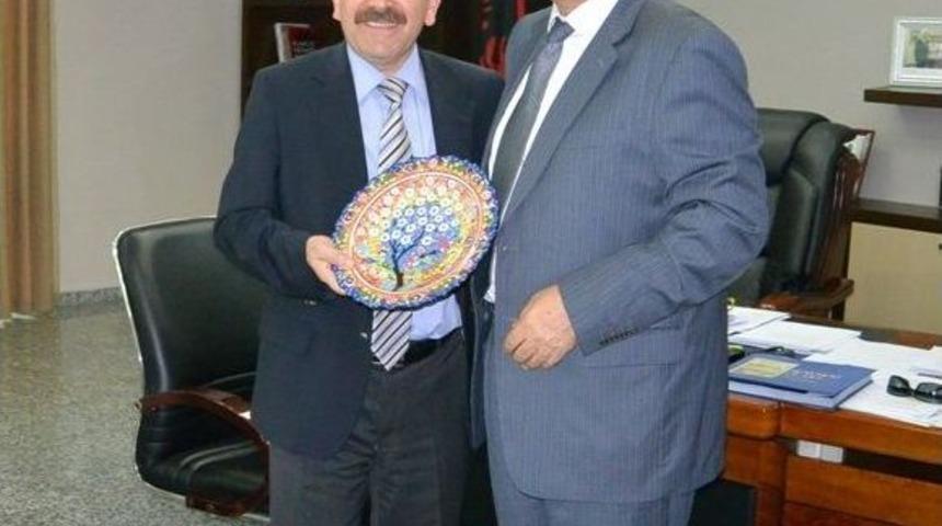 Om&uuml; Uluslararasılaşma Yolunda Emin Adımlarla İlerliyor