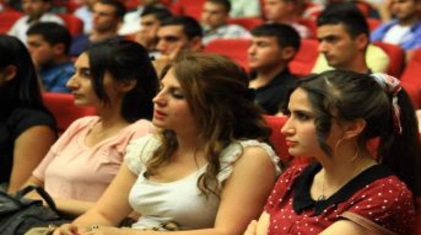 Rekt&ouml;r Prof. Dr. Acar: Beyin, Insanoğlunun Az Kullanılabildiği Bir Hazine