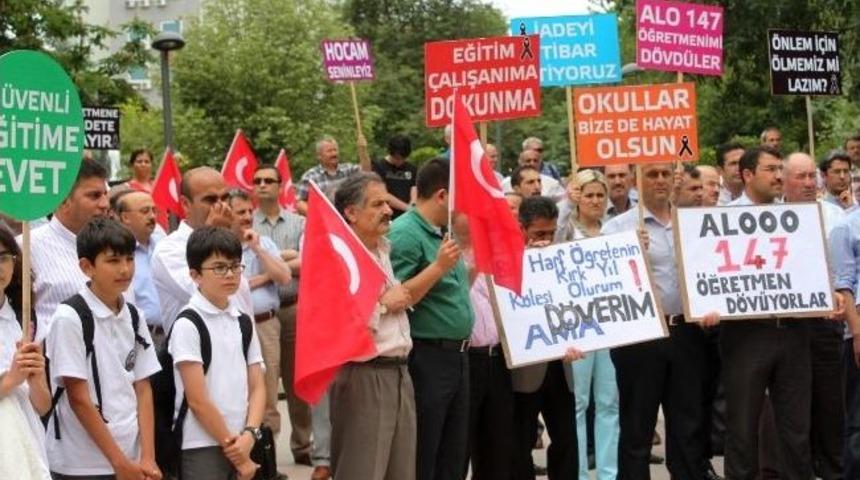 &Ccedil;ankırı'da Okul Bek&ccedil;isi Ve &Ouml;ğretmene Fiili Saldırı
