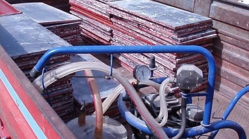 Afyonkarahisar&rsquo;da İnşaat Fareleri Yakayı Ele Verdi