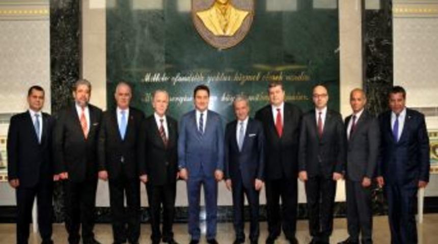 İZTO, İzmir&rsquo;in 2023 Hedefleri I&ccedil;in Stratejik Plan Hazırlayacak