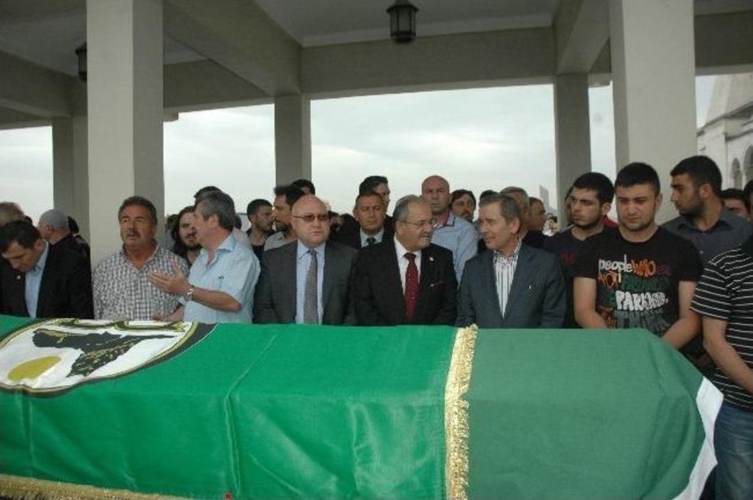 &Ccedil;e&ccedil;enistan T&uuml;rkiye Fahri Konsolosu &Uuml;nl&uuml; İ&ccedil;in Kocatepe Camii'nde Cenaze Namazı