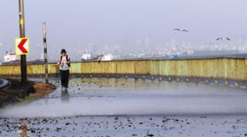 Lodos Dalgaları Vatandaşlara Zor Anlar Yaşattı