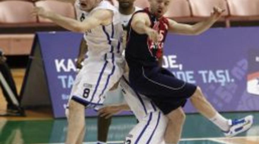 TED Ankara Kolejliler&rsquo;i 97-61 Mağlup Eden Anadolu Efes Son Yarı Finalist