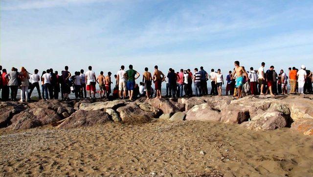 Giresun'da Denize Giren Üniversite Öğrencisi Boğuldu