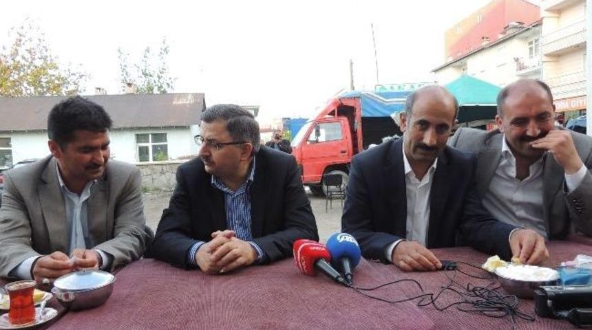 Memur-sen Genel Başkanı G&uuml;ndoğdu Eleşkirt'te